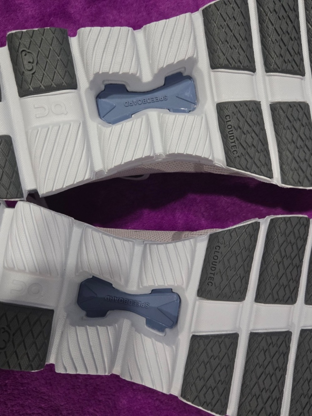 On cloud x 4 running shoes womans size 10 new no box - Picture 4 of 4